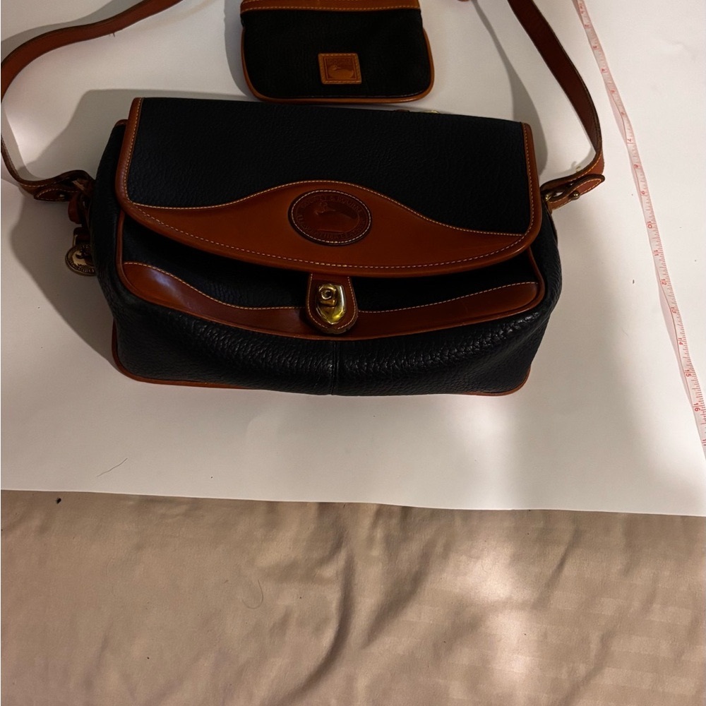 Vintage Dooney & Burke Carrier Bag and matching wristlet (two items)